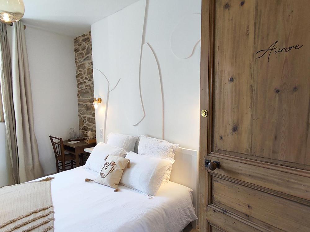 Les Chambres D'Hesperis Pleyben Exteriér fotografie